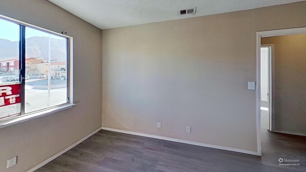 More Photos Of 2305 Exeter Dr, Las Vegas Apartments For Sale