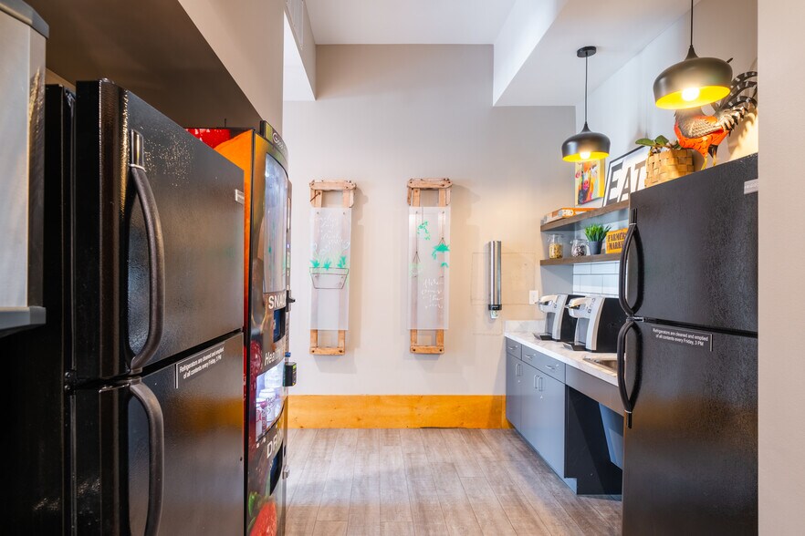 More Photos Of 6401 W Eldorado Pky, McKinney Coworking Space