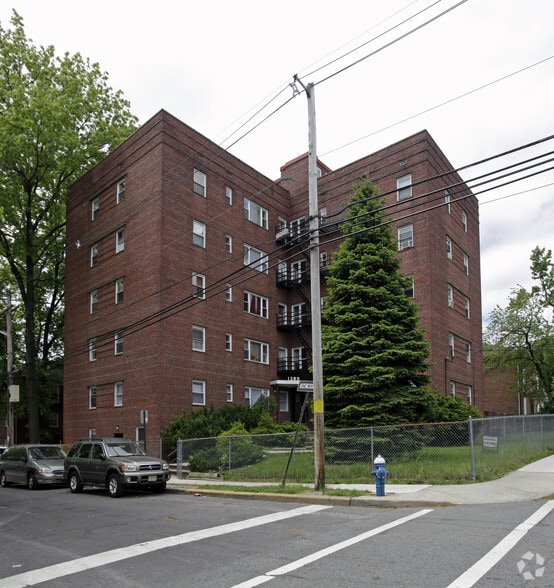 More Photos Of 1278-1280 Clinton Ave, Irvington Apartments For Sale