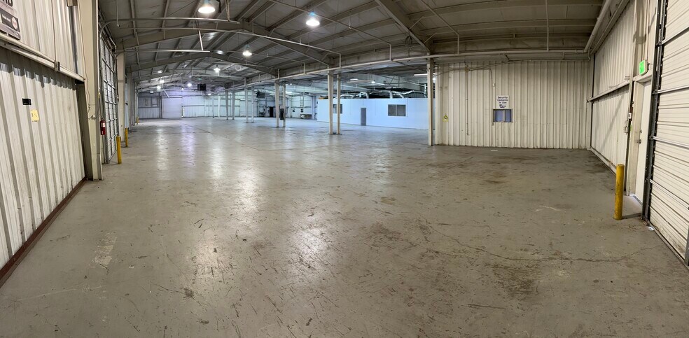 More Photos Of 5201 Grisham Dr, Rowlett Manufacturing For Sale