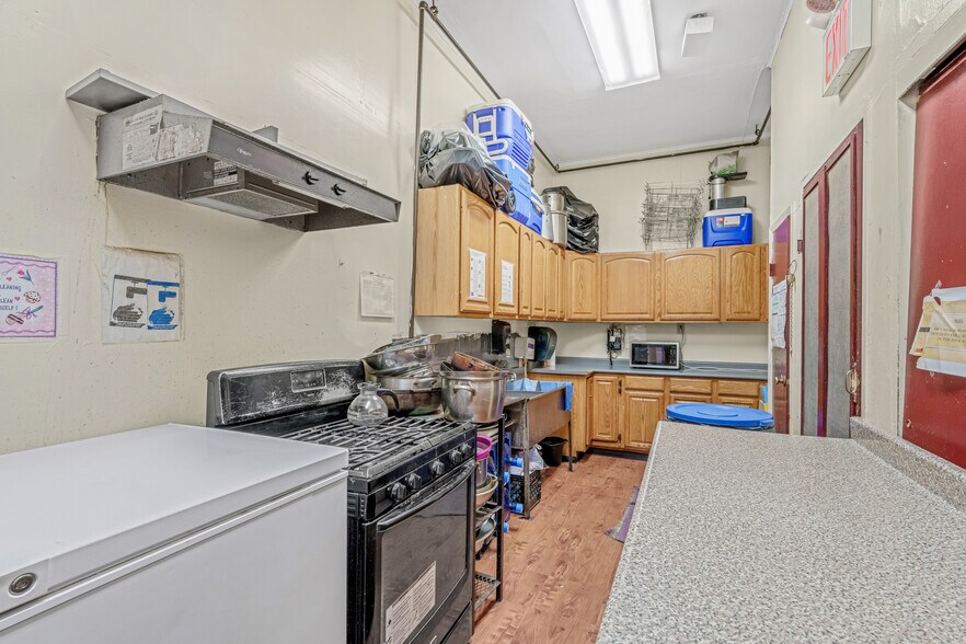 More Photos Of 5102 Avenue D, Brooklyn Religious Facility For Sale