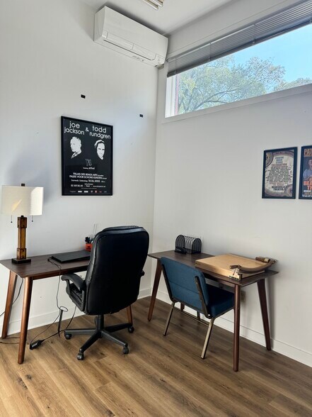 More Photos Of , Woodstock Unknown For Sale