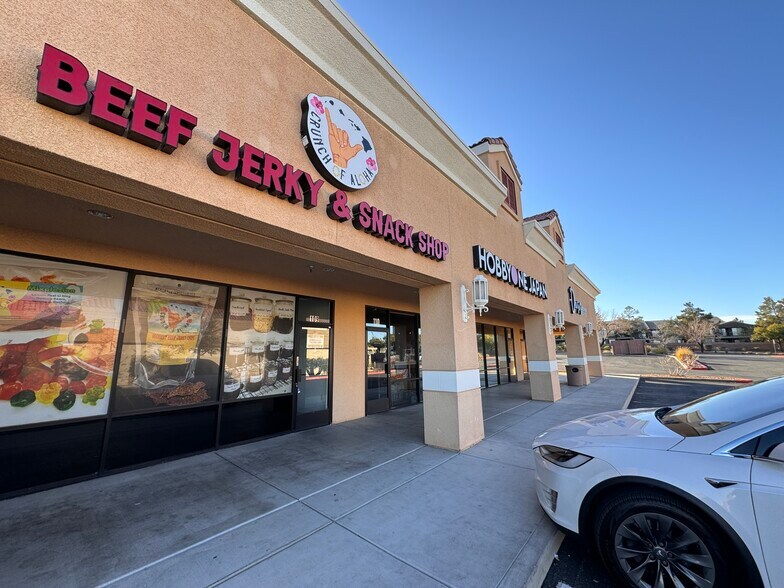 More Photos Of 10960 S Eastern Ave, Henderson Storefront For Lease