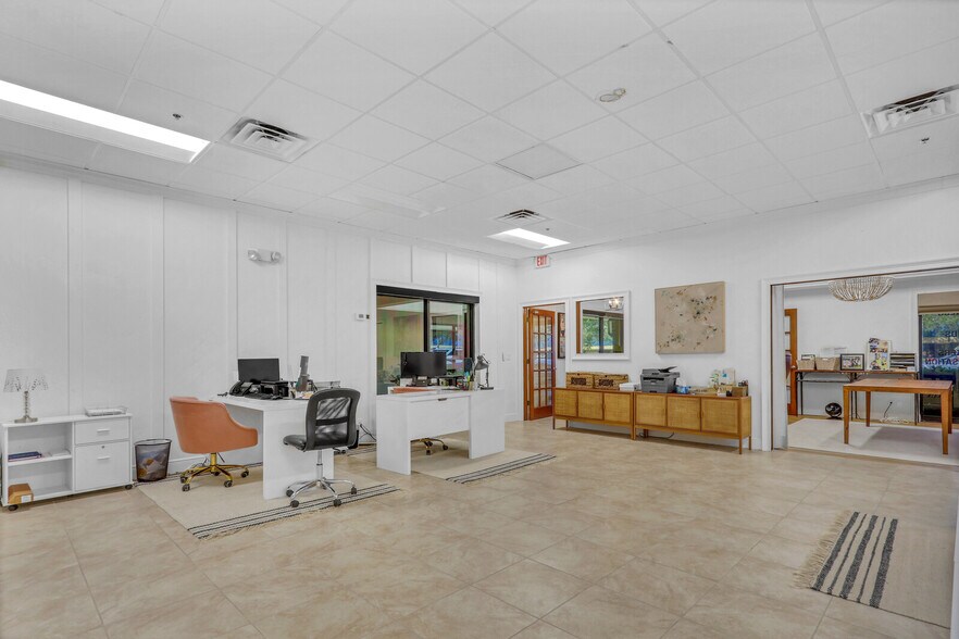 More Photos Of 955 SE Central Pky, Stuart Office For Lease