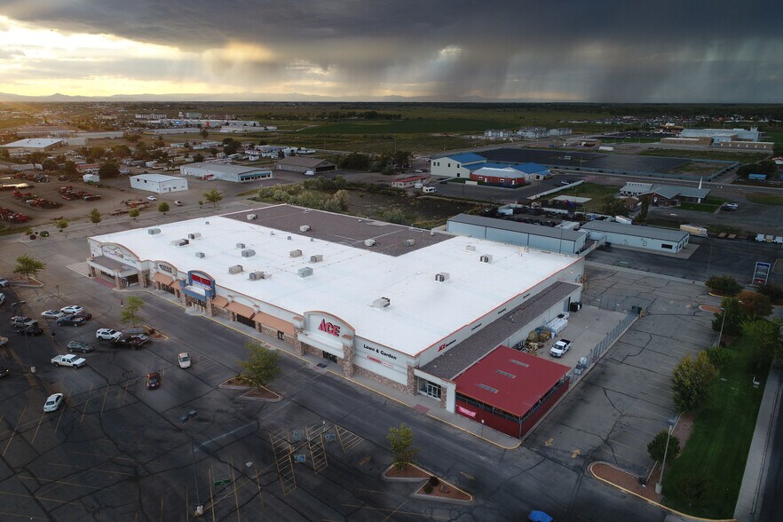 More Photos Of 157-177 Craft Dr, Alamosa Storefront For Sale