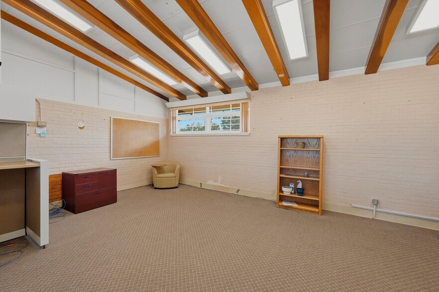 More Photos Of 1930 E Main St, Trinidad Office For Sale