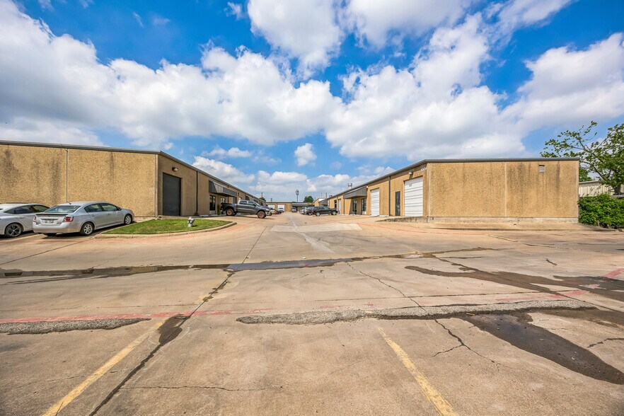 More Photos Of 1000 Harrison Ave, Arlington Unknown For Lease