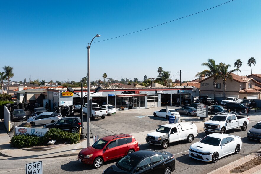 Primary Photo Of 3410 Aviation Blvd, Redondo Beach Auto Repair For Sale