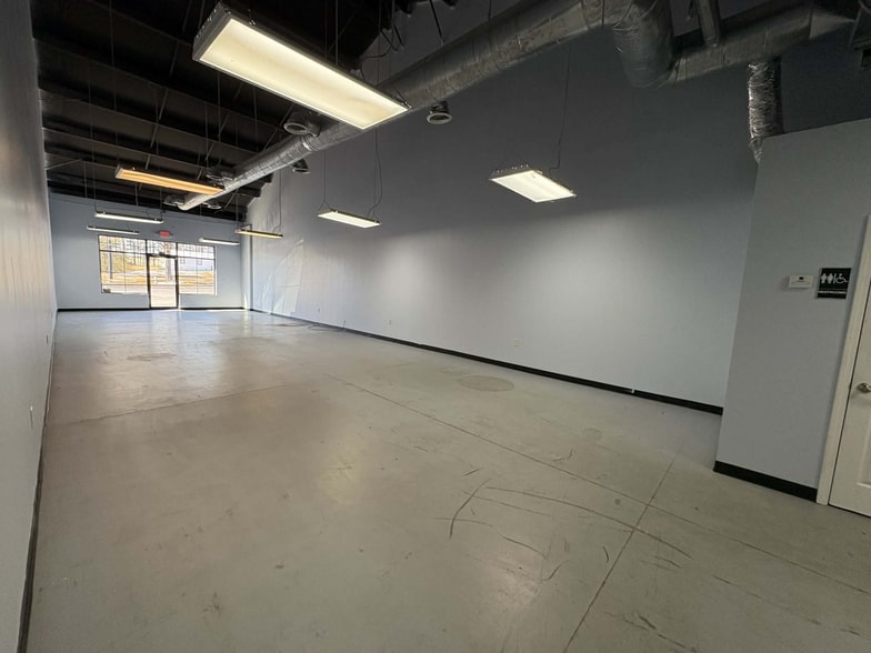 More Photos Of 4155 Lee St, Buford Unknown For Lease