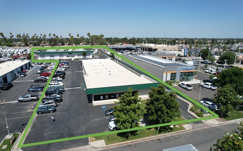 More Photos Of 5401 Gasoline Alley Dr, Bakersfield Service For Lease