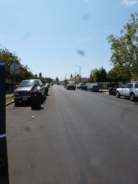 More Photos Of 3608 Griffith Ave, Los Angeles Light Manufacturing For Lease