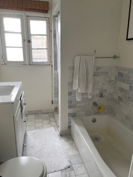 More Photos Of 814-816 West Knoll Dr, West Hollywood Apartments For Sale
