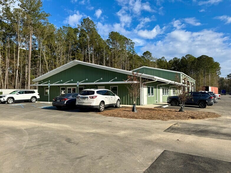 More Photos Of 185 Brewer Road Rd, Summerville Industrial For Lease