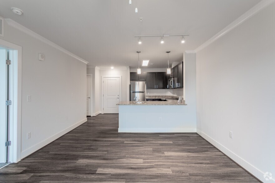 More Photos Of 2150 Bond St, Charlottesville Apartments For Lease