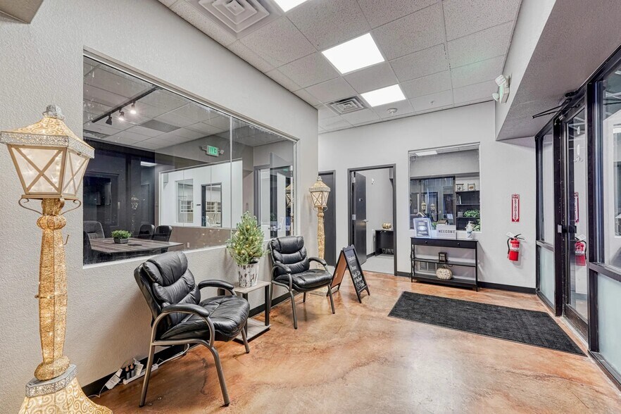 More Photos Of 18951 E Mainstreet, Parker Freestanding For Lease