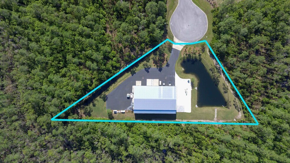 More Photos Of 17629 Cordova Pl, Panama City Beach Industrial For Sale