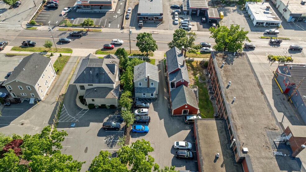 More Photos Of 92 1/2 High St, Danvers Office Residential For Sale