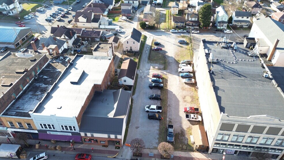 More Photos Of 259 Jefferson Ave, Moundsville Storefront Retail Residential For Sale