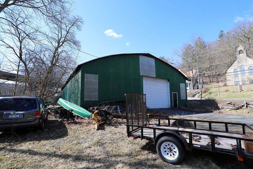 More Photos Of 4587 State Route 17b, Callicoon Auto Dealership For Sale