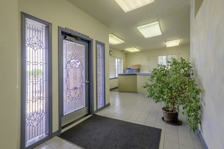 More Photos Of 8008 W Shields Ave, Fresno Food Processing For Sale