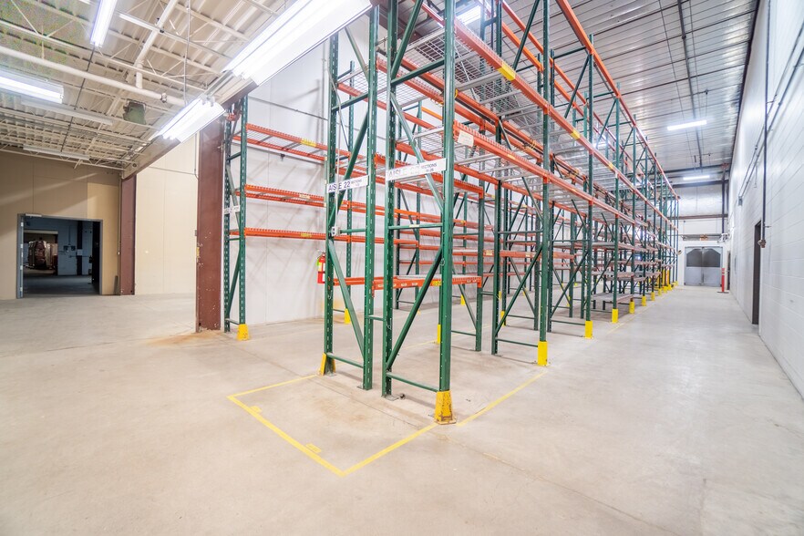 More Photos Of 299 Johnson Ave, Waseca Light Manufacturing For Lease