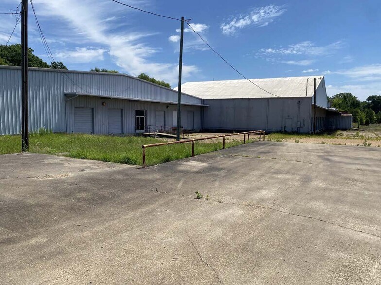 Primary Photo Of 1610 Waterworks Rd, Columbus Warehouse For Sale