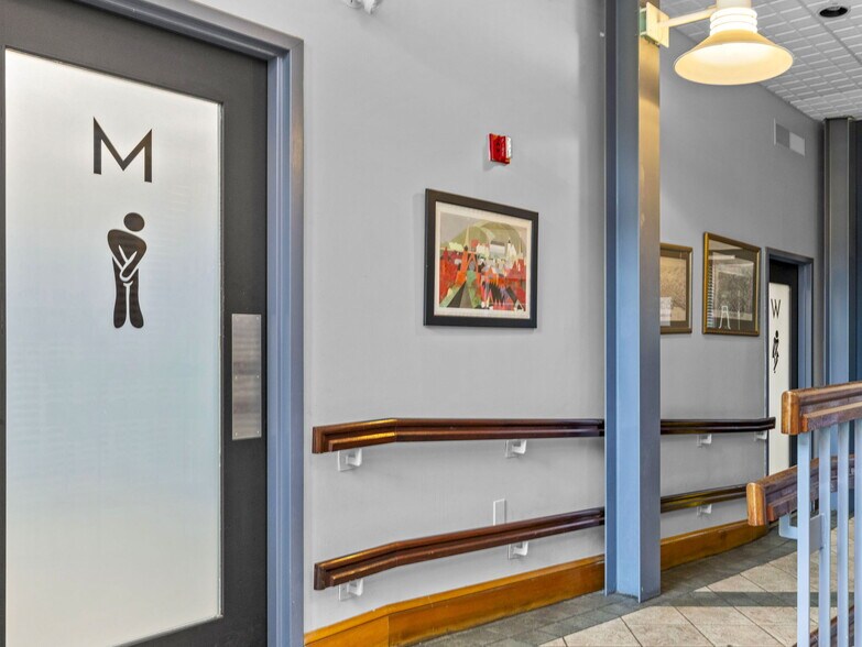 More Photos Of 12 Washington St, Natick Office For Lease