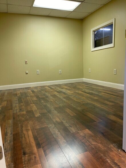 More Photos Of 55 Lamb Loop, Tifton Warehouse For Lease