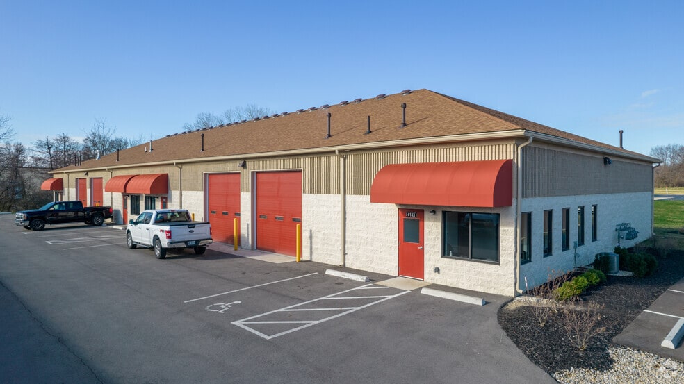 More Photos Of 4121-4133 Weaver Ct, Hilliard Unknown For Lease