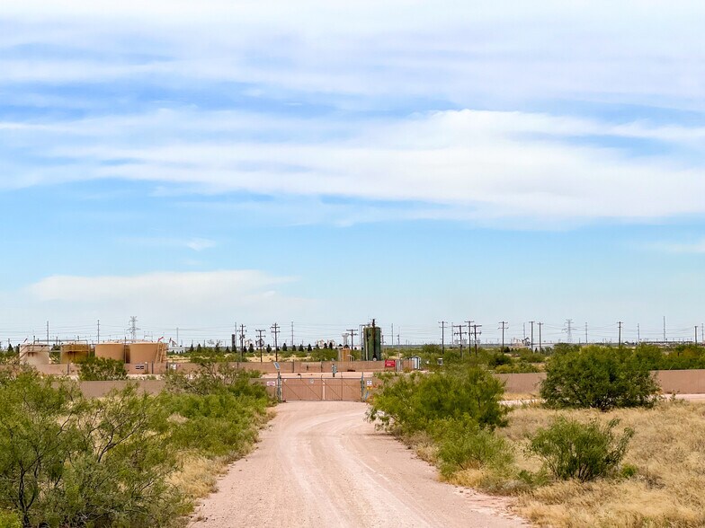 More Photos Of N Midkiff rd, Midland Land For Sale