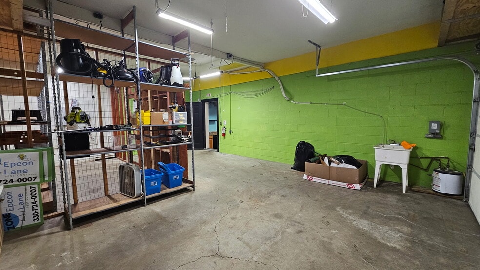 More Photos Of 2055 S Main St, Akron Office For Lease