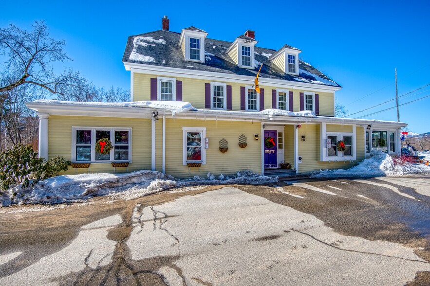 More Photos Of 3378 White Mountain Hwy, North Conway General Retail For Sale