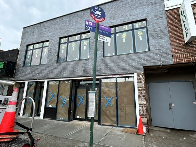Primary Photo Of 43-19-43-23 Bell Blvd, Bayside Storefront For Lease