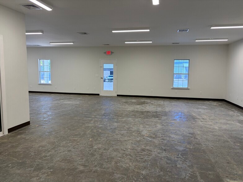 More Photos Of 1112 W College St, Murfreesboro Loft Creative Space For Lease