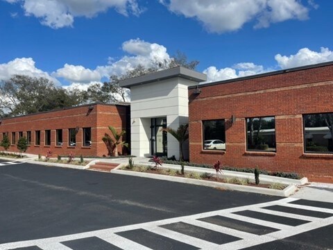 More Photos Of 1000 Colour Pl, Apopka Office For Lease