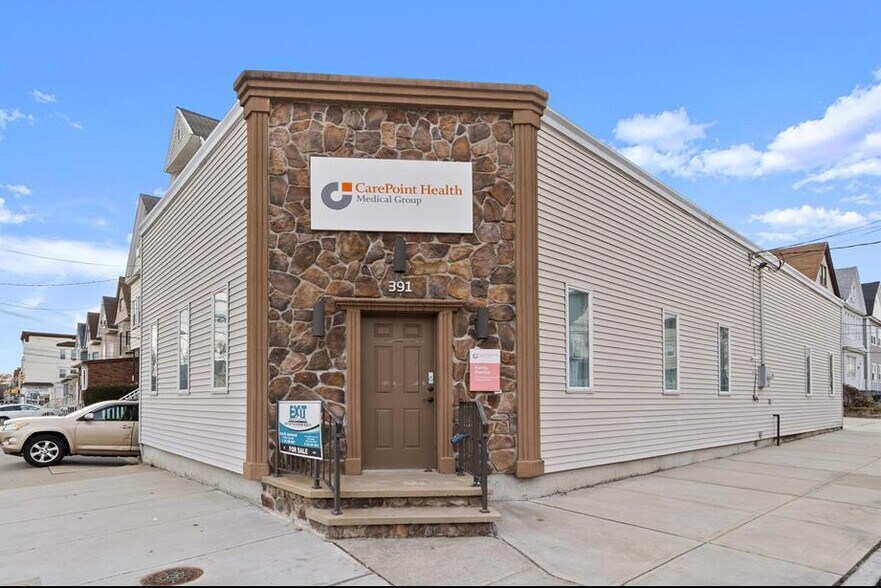 Primary Photo Of 391 Kennedy Blvd, Bayonne Medical For Sale
