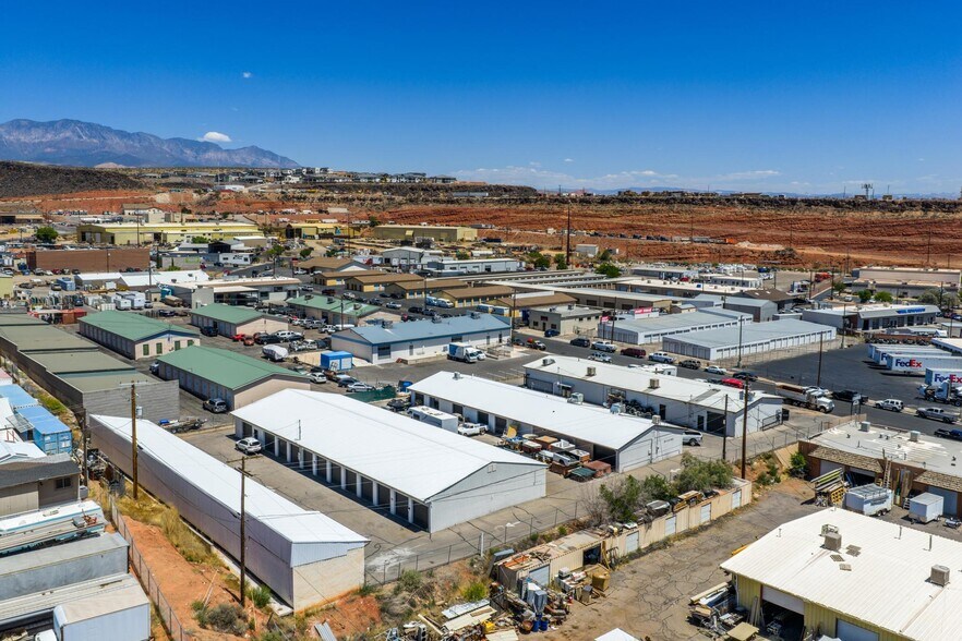 More Photos Of 511 N 1300 E, St George Warehouse For Sale
