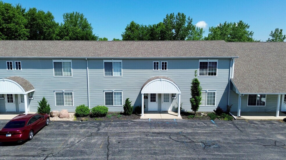 Primary Photo Of 2401 Beech St, Valparaiso Office For Sale