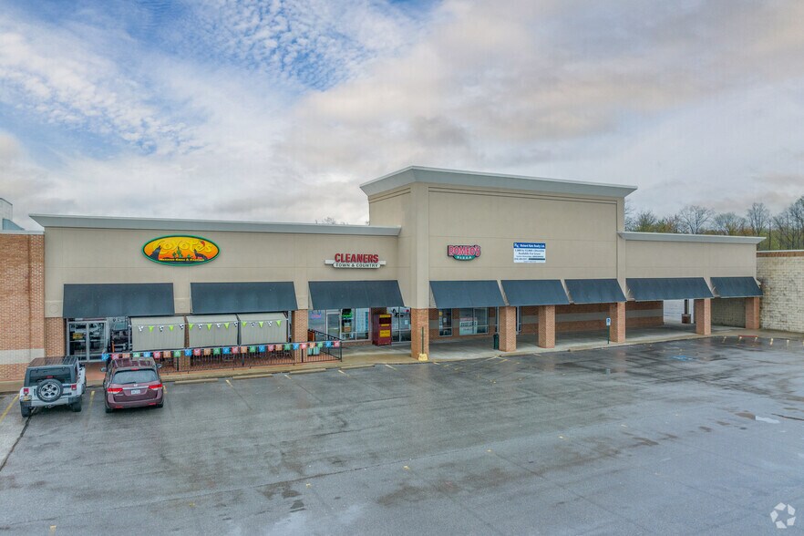 More Photos Of 8535 Tanglewood Sq, Chagrin Falls Unknown For Lease