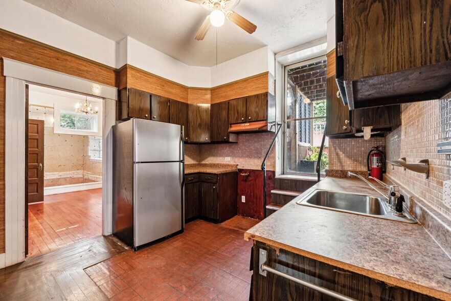 More Photos Of 19 Danvers St, San Francisco Apartments For Sale