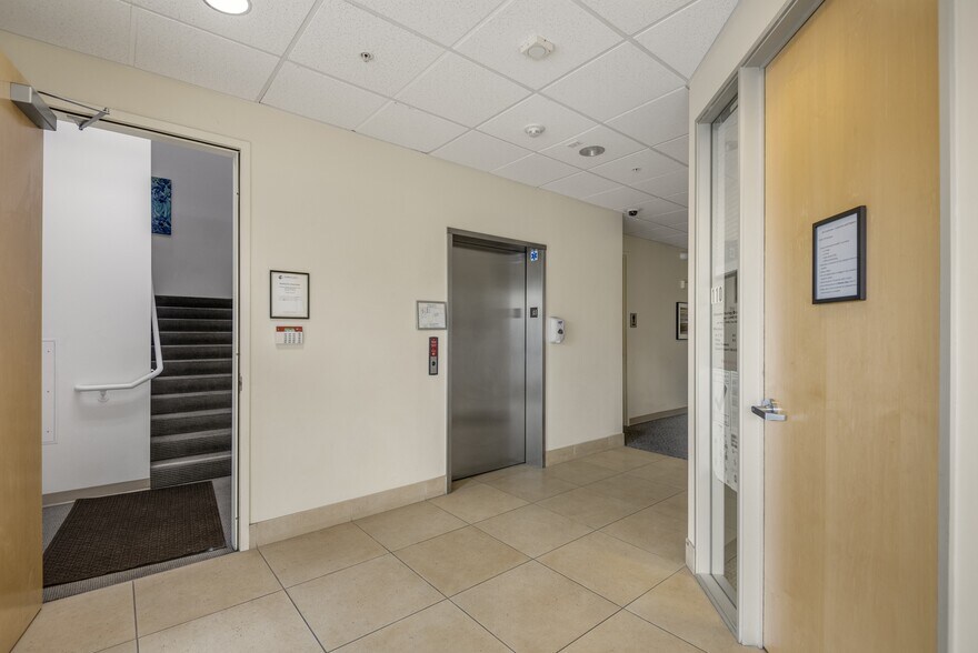 More Photos Of 5589 Winfield Blvd, San Jose Unknown For Lease