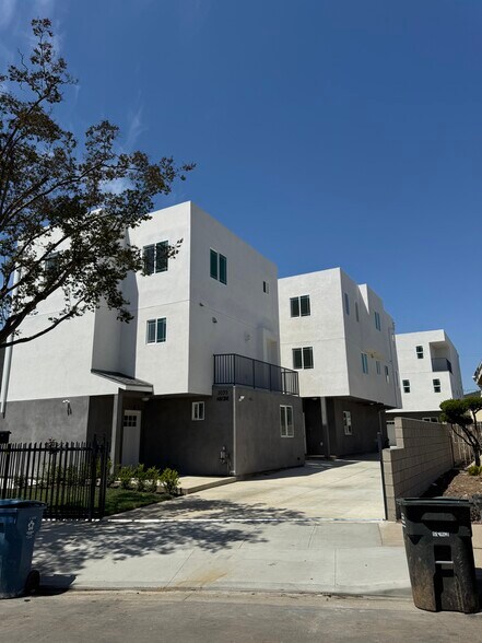More Photos Of 1035 S Woods Ave, East Los Angeles Multifamily For Sale