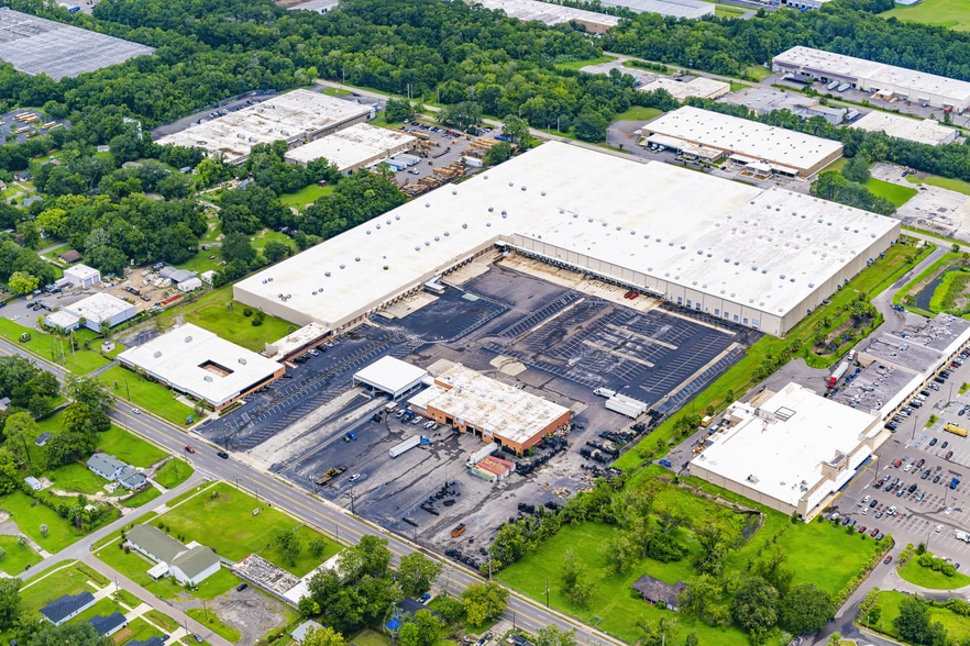 Primary Photo Of 5245 Commonwealth Ave, Jacksonville Warehouse For Lease