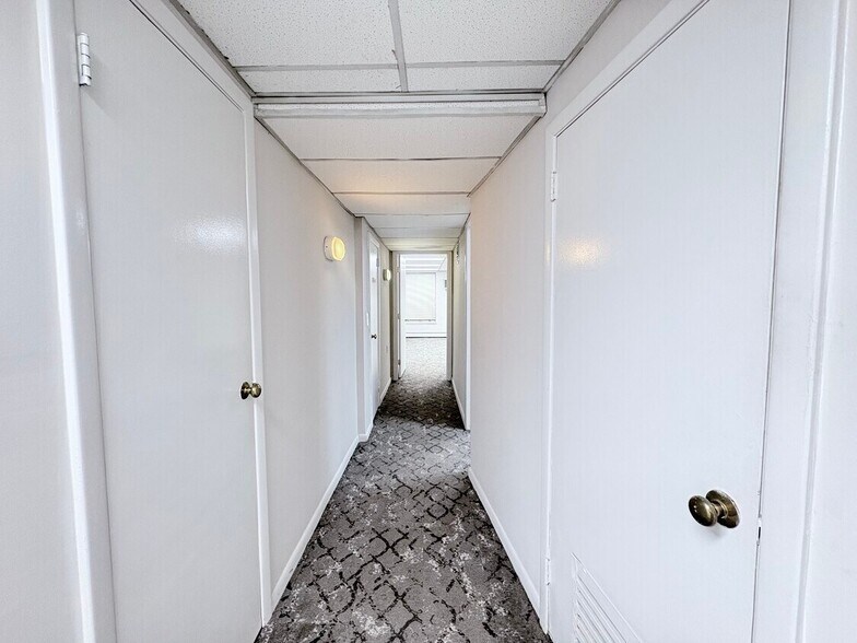 More Photos Of 111 E 35th St, New York Loft Creative Space For Lease