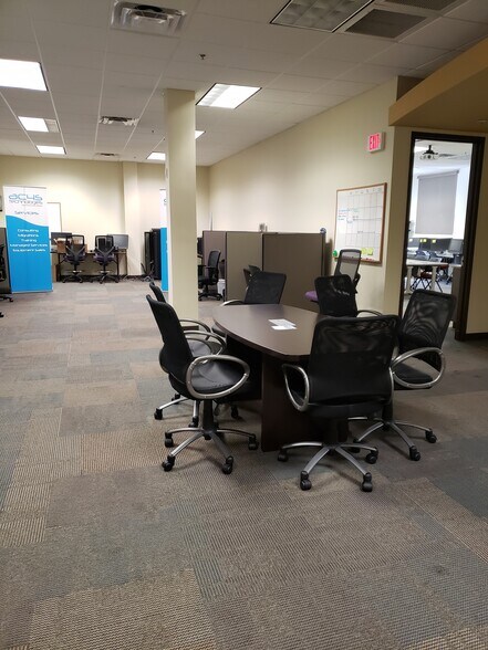 More Photos Of 4017 W Dr Martin Luther King Jr Blvd, Tampa Office For Sale