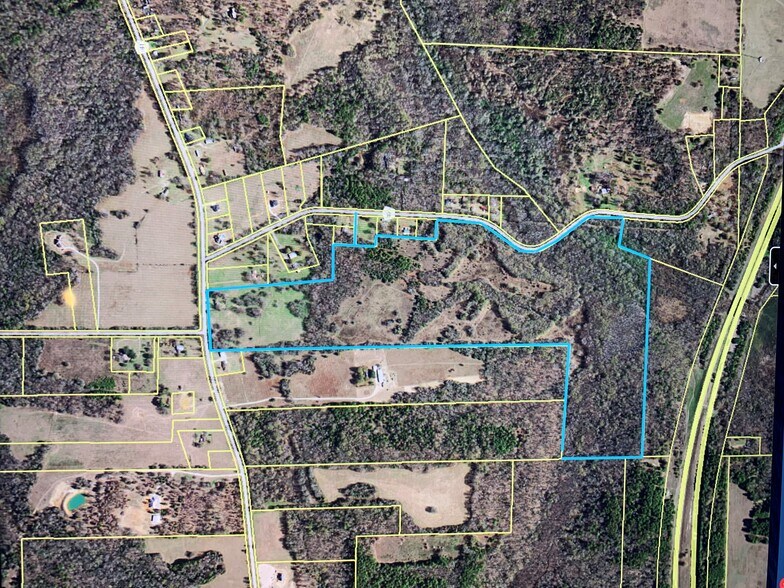 More Photos Of 10651 County Road 41, Lindale Land For Sale