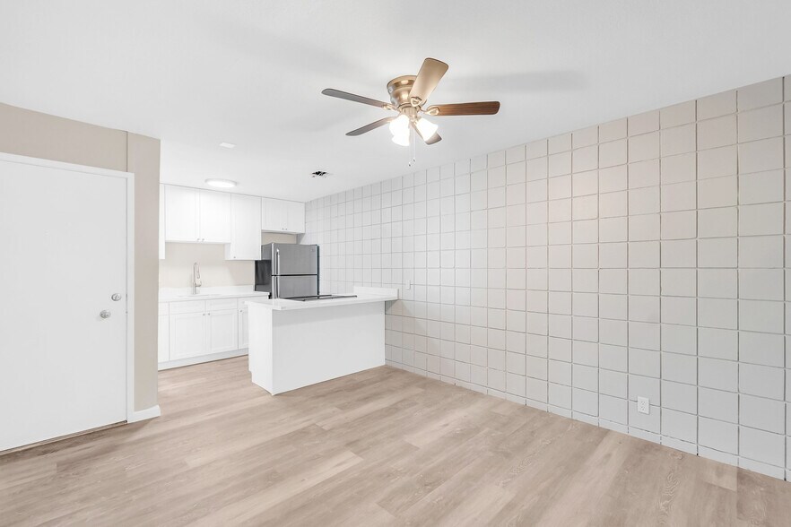 More Photos Of 944 Fletcher Ln, Hayward Apartments For Sale