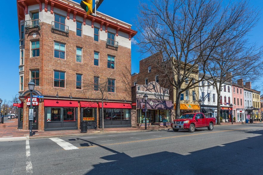 More Photos Of 722 King St, Alexandria Storefront Retail Office For Lease