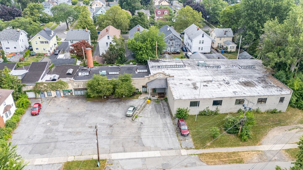 More Photos Of 1024 Garson Ave, Rochester Light Manufacturing For Sale