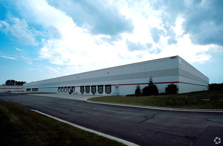 Primary Photo Of 8351 Northwest Blvd, Indianapolis Warehouse For Lease